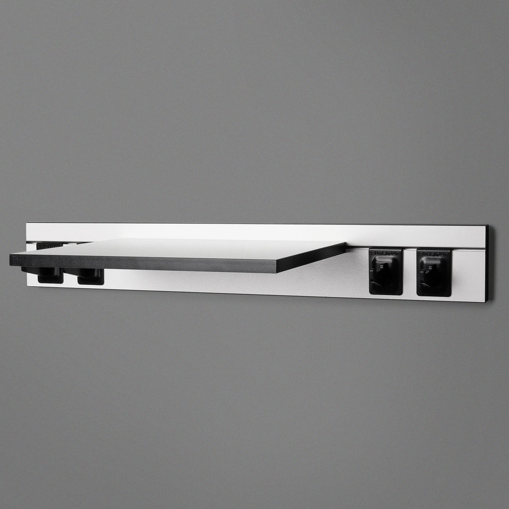 800mm Backpanel With 400mm Shelf & 4 Hooks